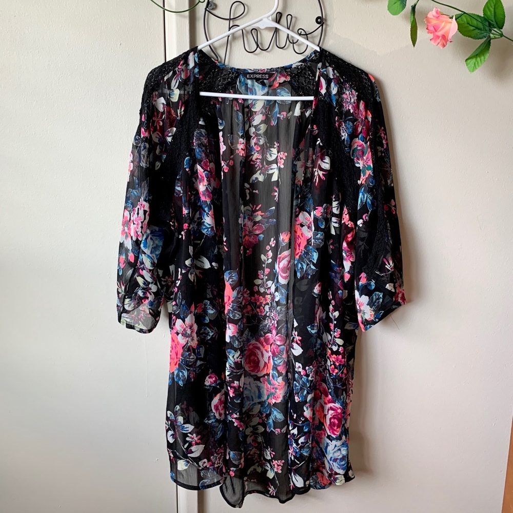 Express • Kimono